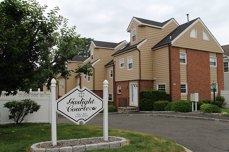 New Property Updated:20 Townhouses in Greenwich Under Management Contract with NGI